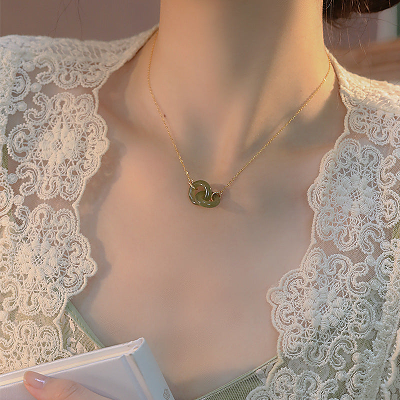 Classic Necklace with Timeless Appeal