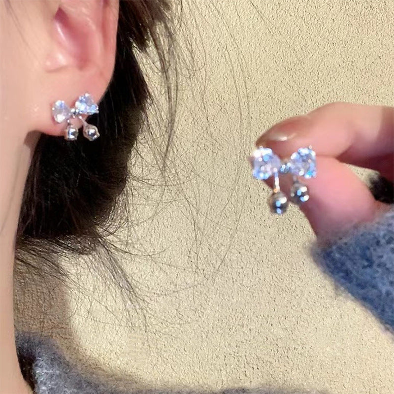 Stunning Earring for Daily Wear