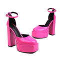 Graceful Orthopedic Sandals for Modern Look