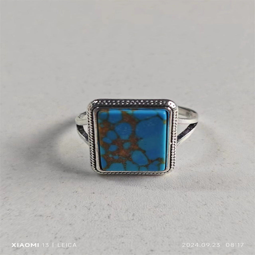 Classic Ring with Timeless Appeal
