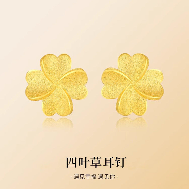 Elegant Gold Earring for Every Occasion