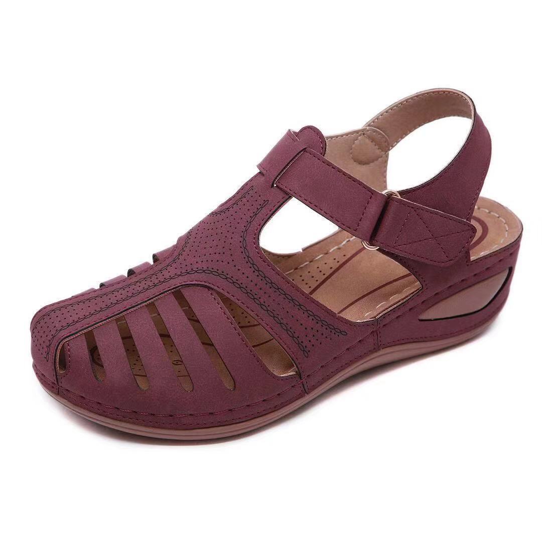 Graceful Orthopedic Sandals for Modern Look