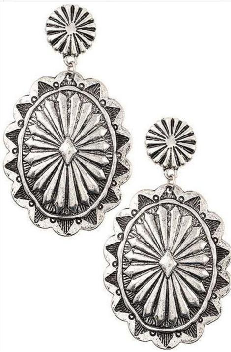 Classic Earring with Timeless Appeal
