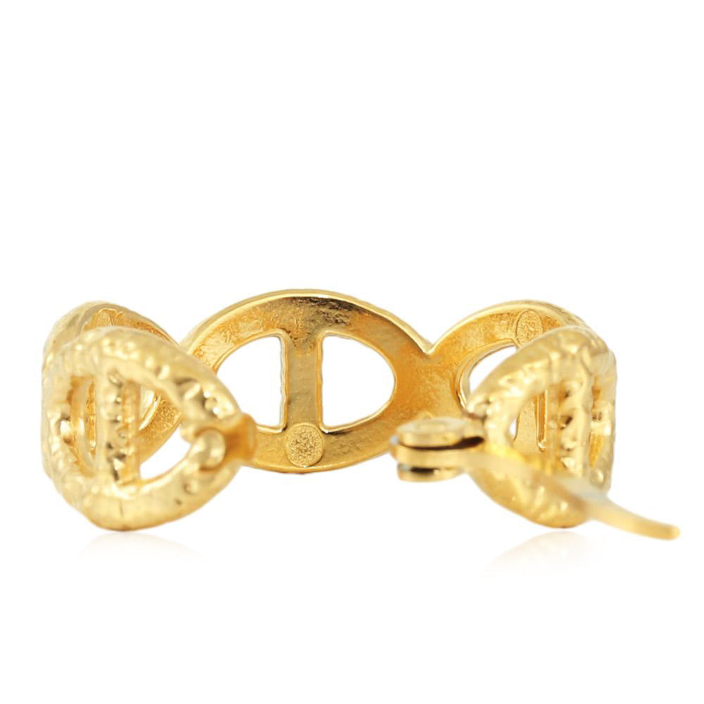 Beautiful Gold Earring with Unique Style