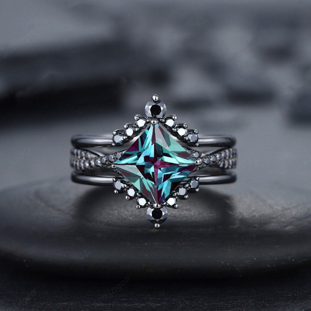 Beautiful Ring with Unique Style