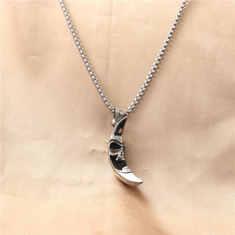 Classic Pendant with Timeless Appeal