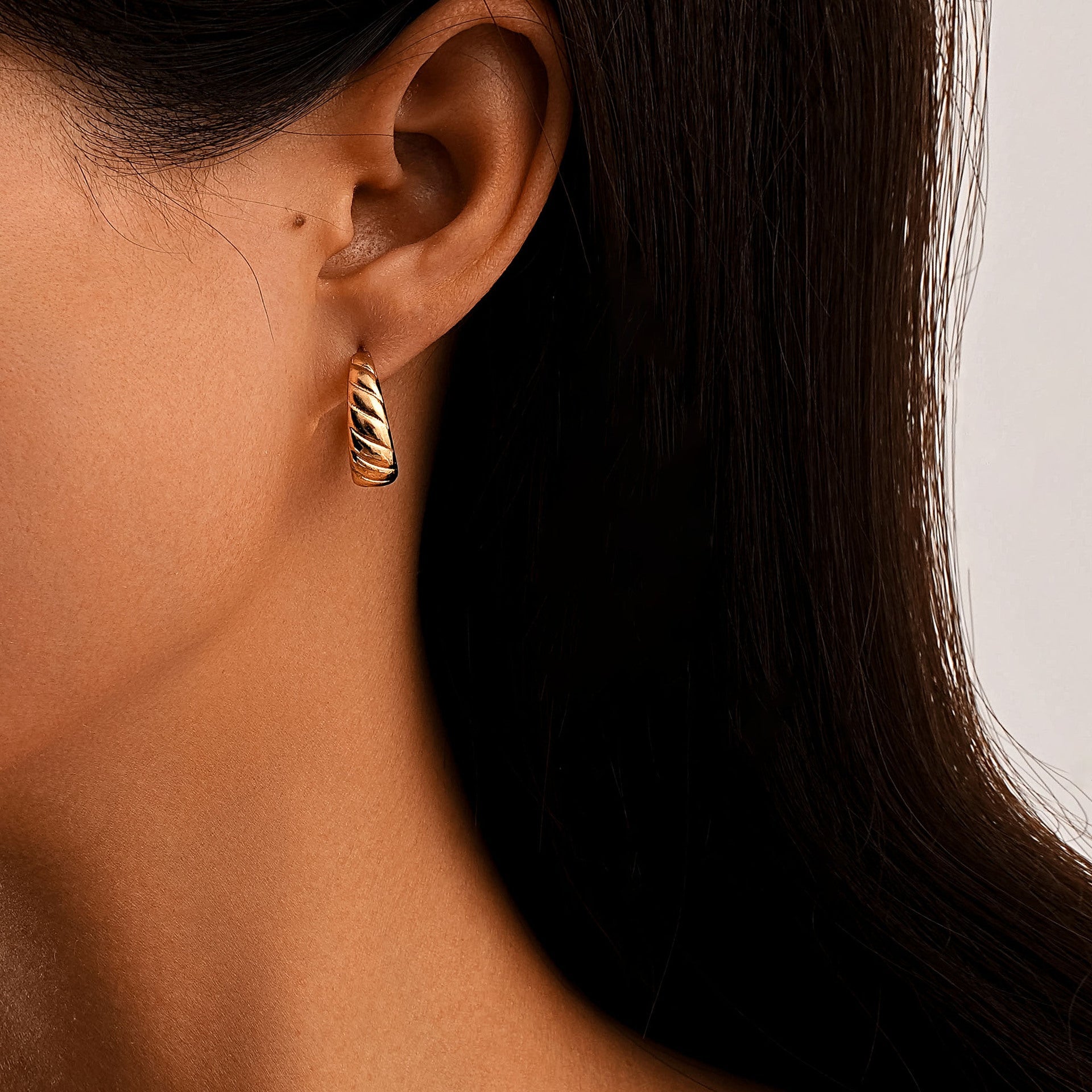 Delicate Artisan Gold Earring