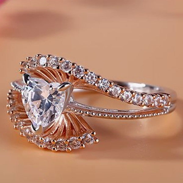 Romantic Gold Ring for Special Moments