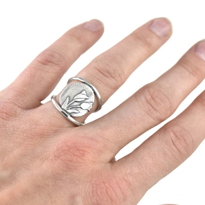 Charming Silver Ring for Any Occasion