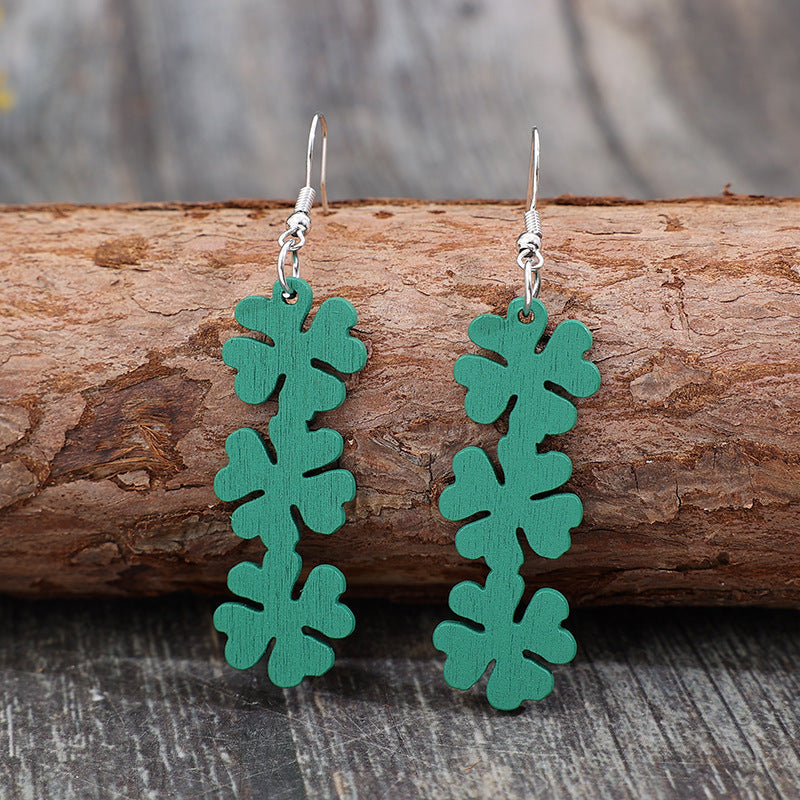 Charming Earring for Any Occasion