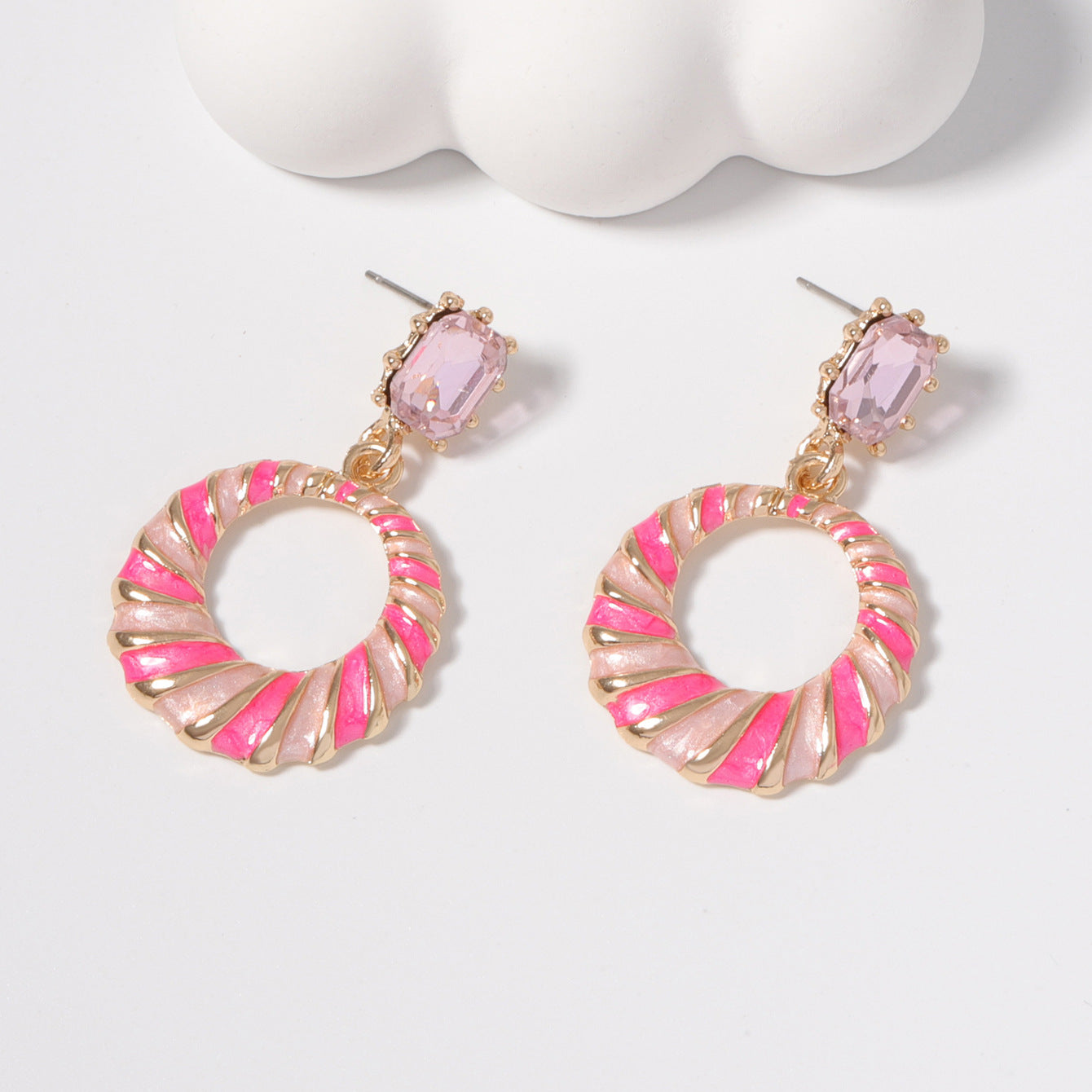 Classic Earring with Timeless Appeal