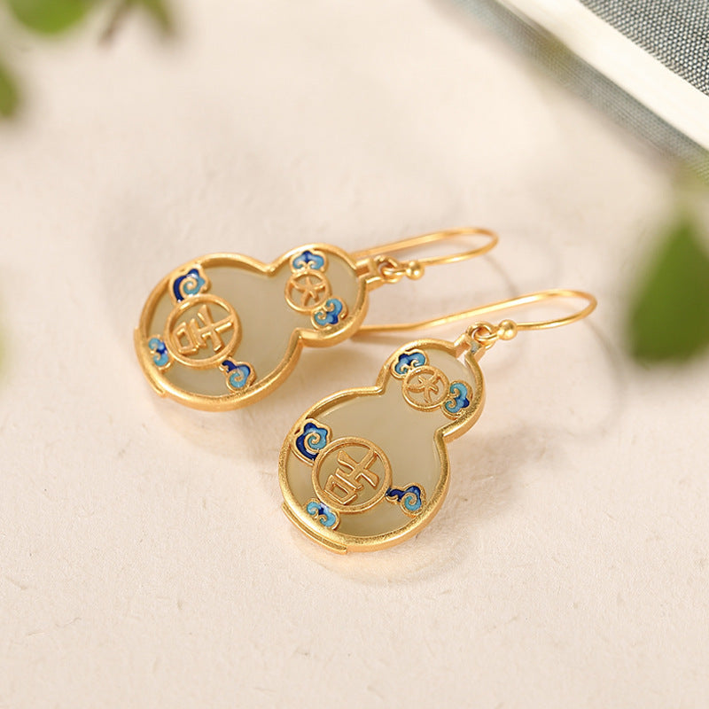 Elegant Gold Earring for Every Occasion