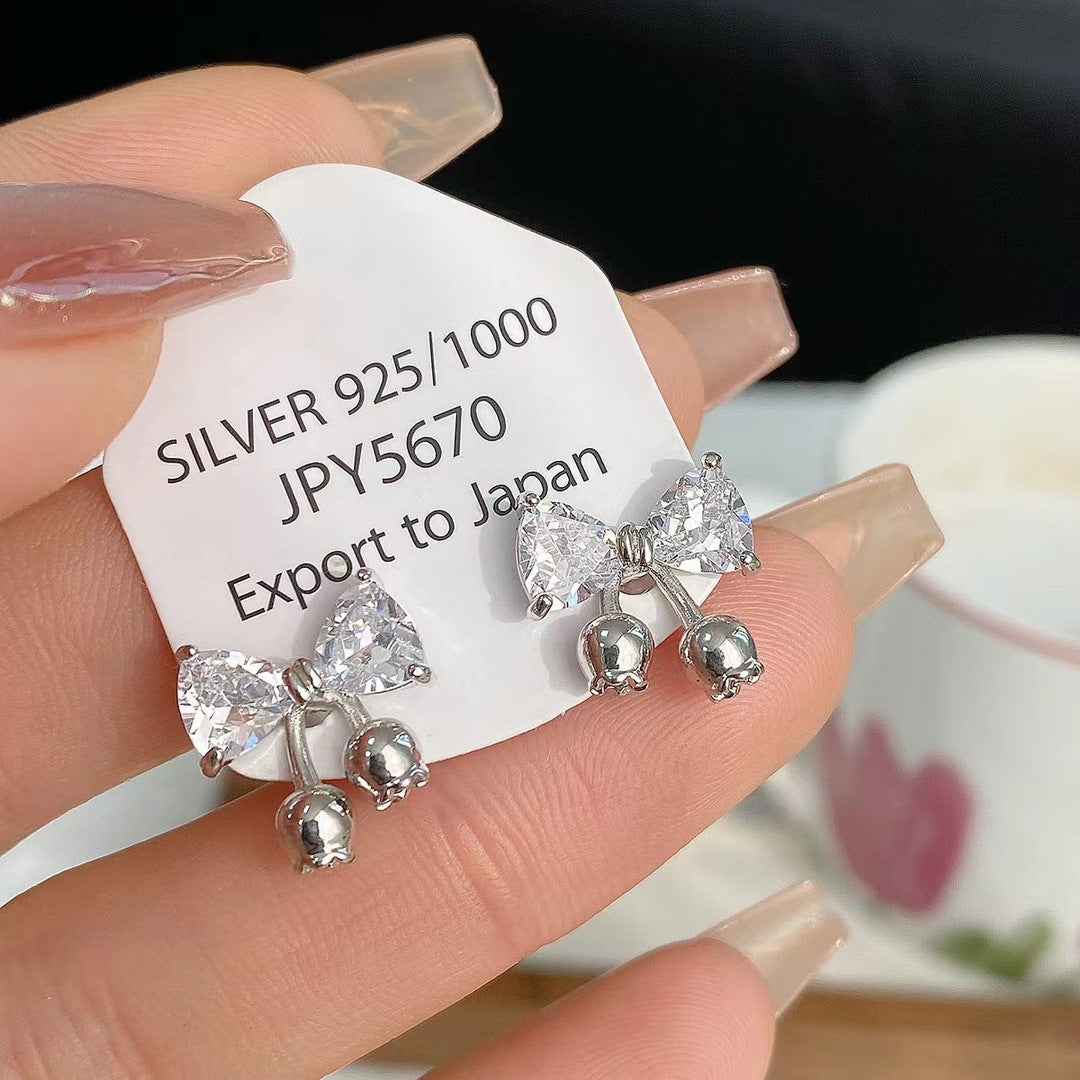 Stunning Earring for Daily Wear