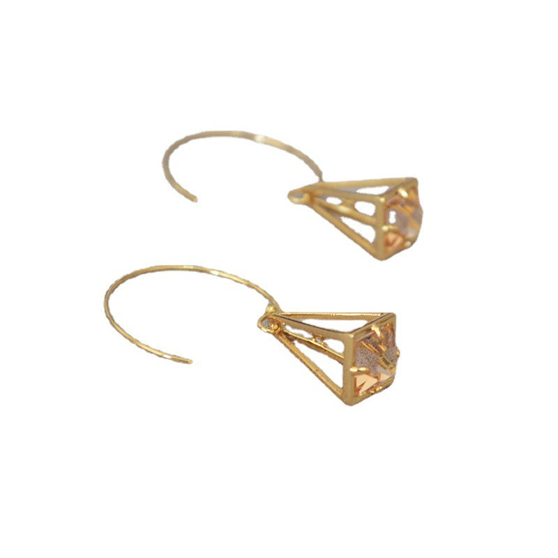 Stunning Gold Earring for Daily Wear