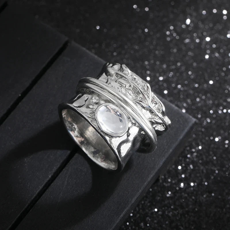 Charming Silver Ring for Any Occasion