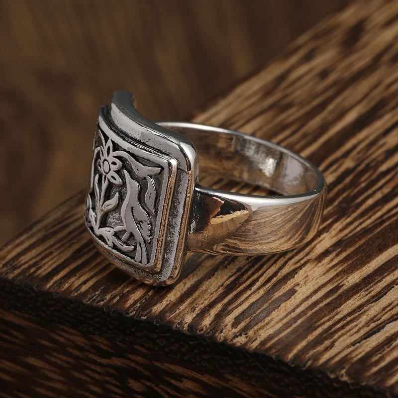 Classic Ring with Timeless Appeal