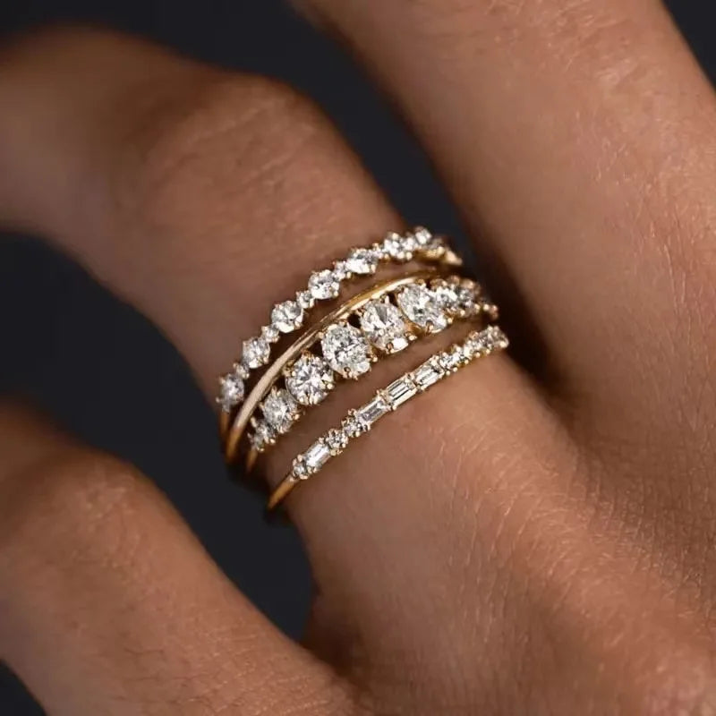 Beautiful Gold Set with Unique Style