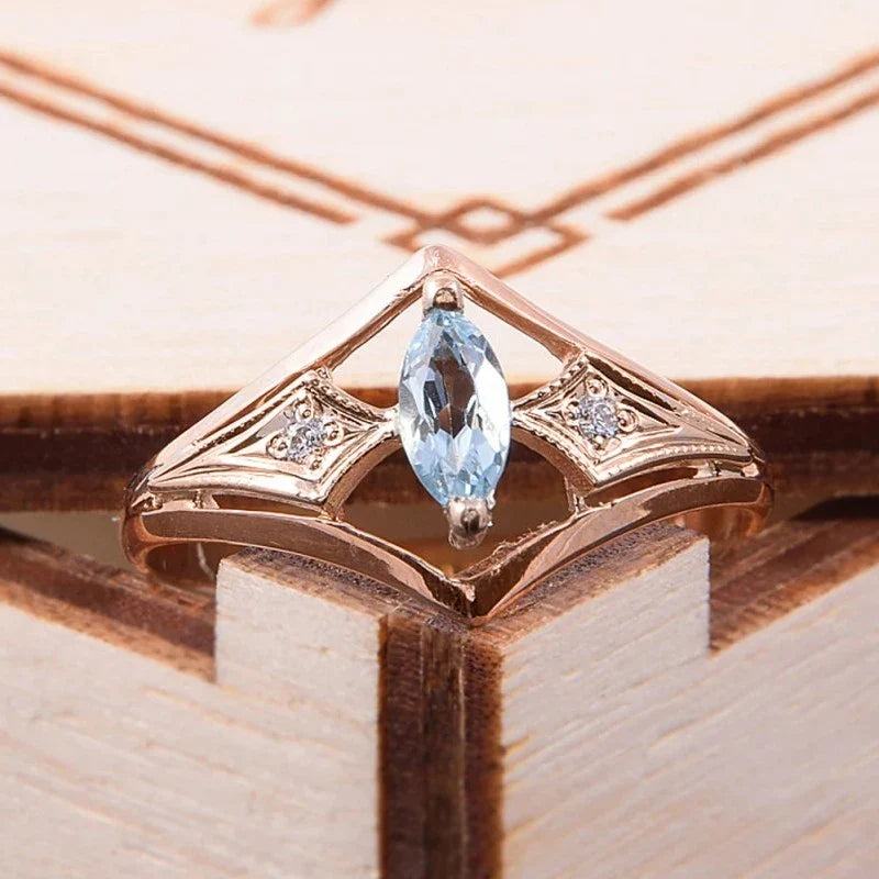 Stunning Gold Ring for Daily Wear