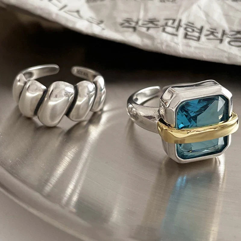 Classic Silver Ring with Timeless Appeal