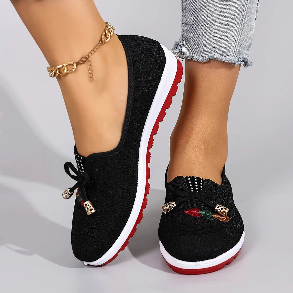 Tailored and Comfortable Orthopedic Sneakers