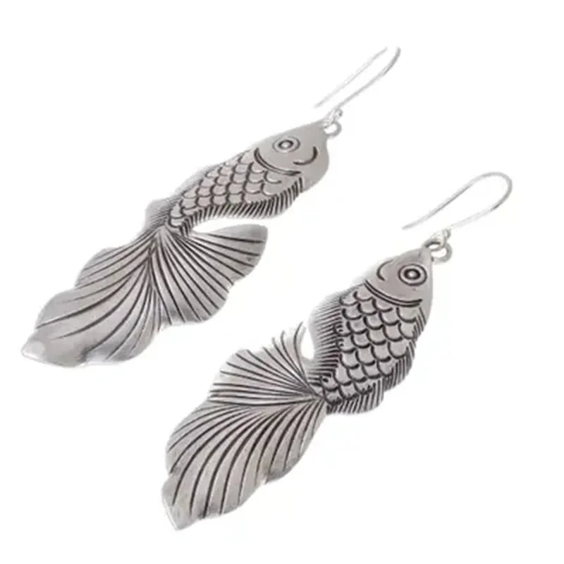 Elegant Gold Earring for Every Occasion
