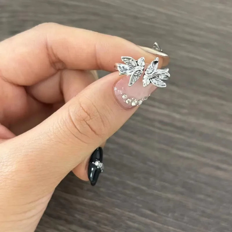 Beautiful Silver Ring with Unique Style