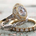 Beautiful Gold Set with Unique Style
