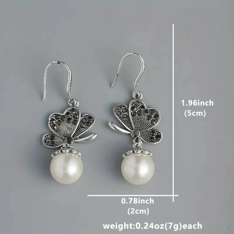 Charming Pearl Earring for Any Occasion
