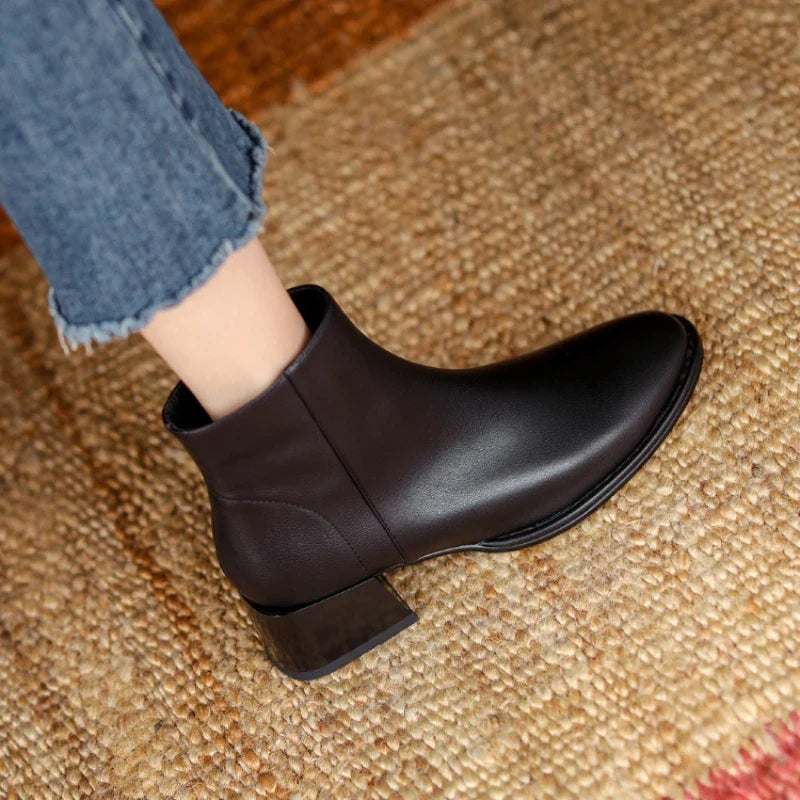 Tailored and Comfortable Orthopedic Boots