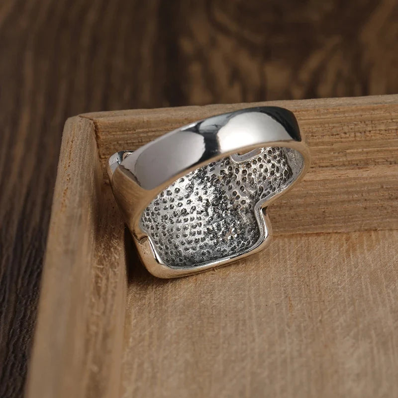 Classic Ring with Timeless Appeal