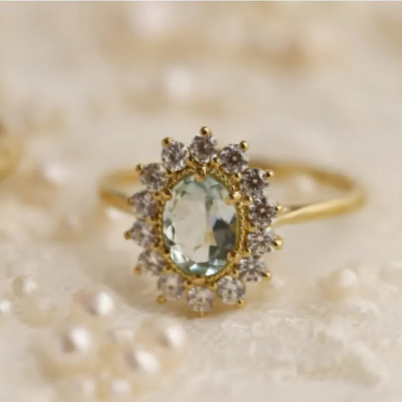 Romantic Gold Ring for Special Moments