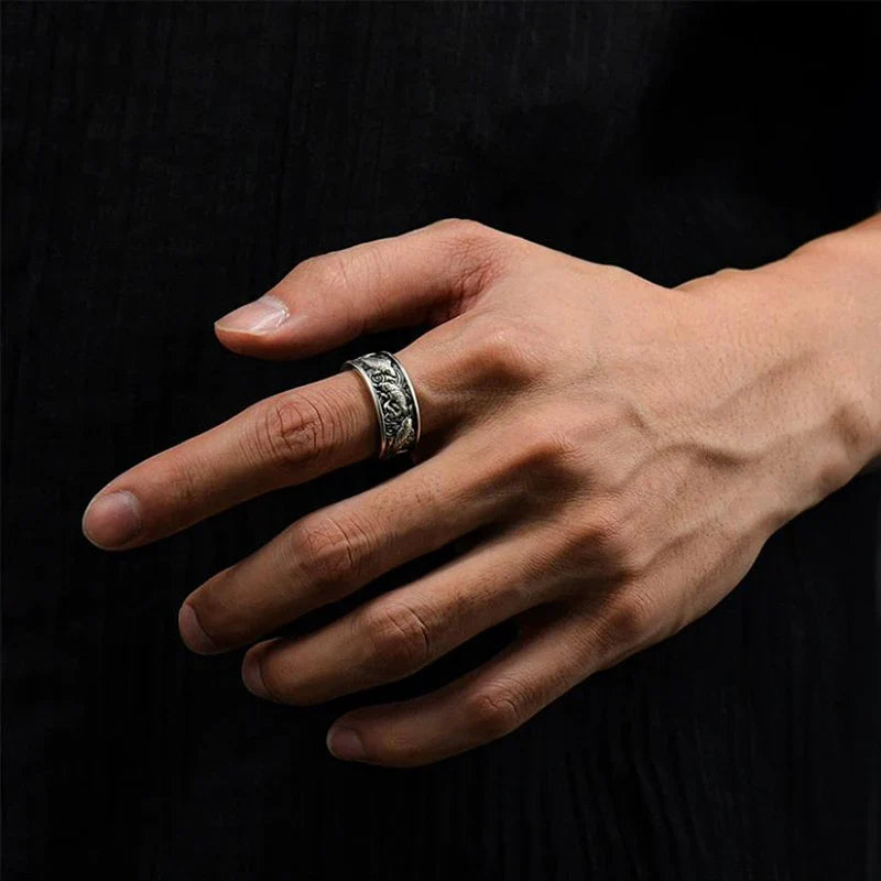 Charming Silver Ring for Any Occasion