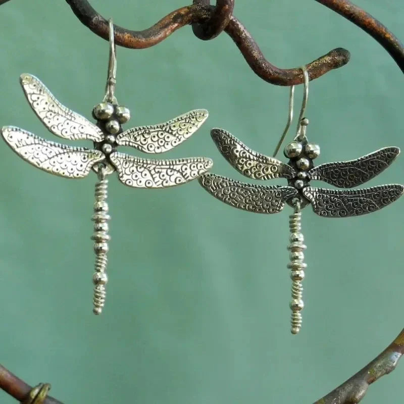 Beautiful Silver Earring with Unique Style
