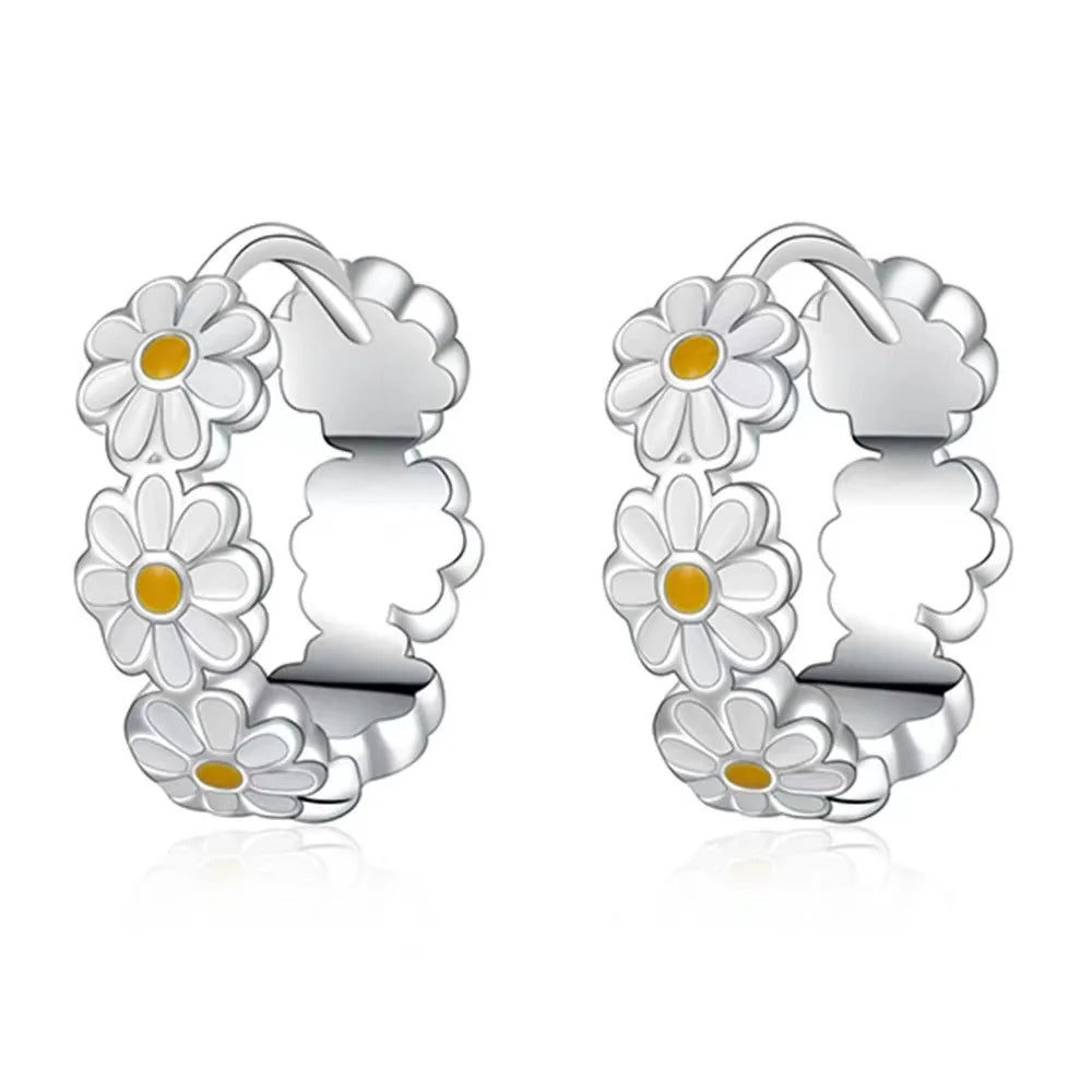 Stunning Silver Earring for Daily Wear