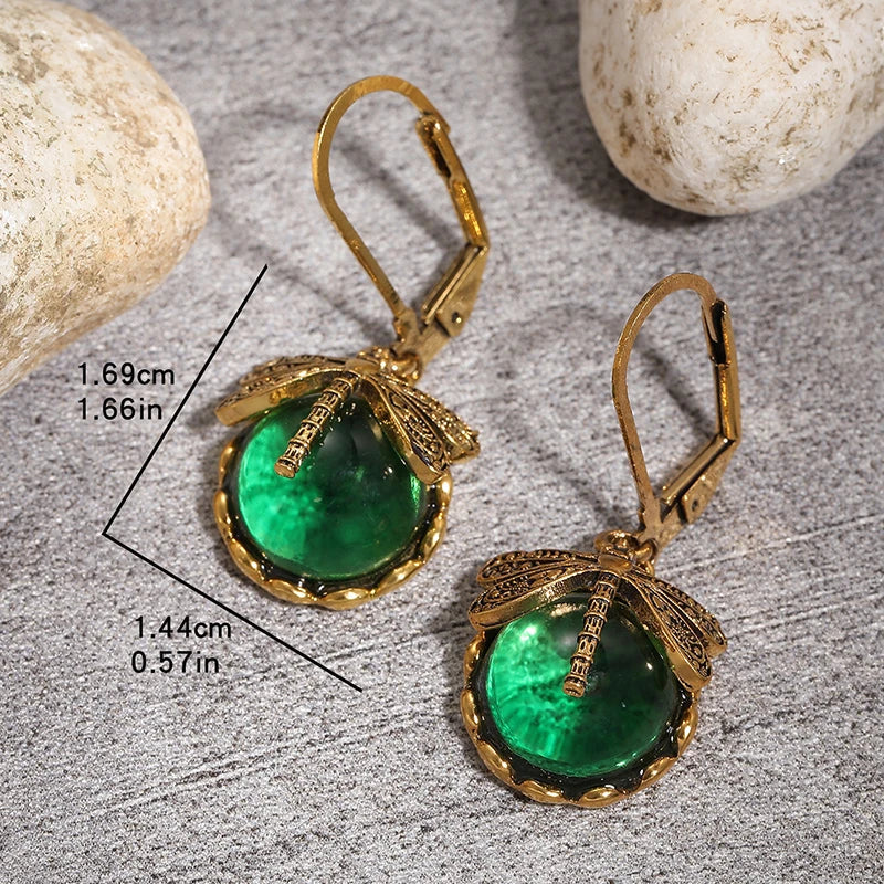 Beautiful Gold Earring with Unique Style