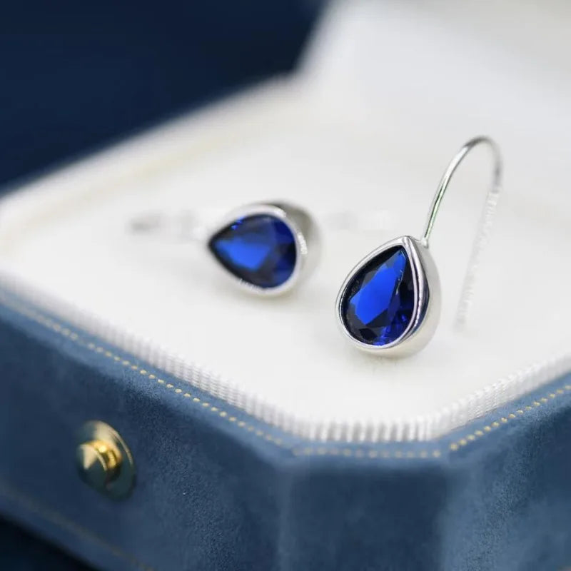Elegant Silver Earring for Every Occasion