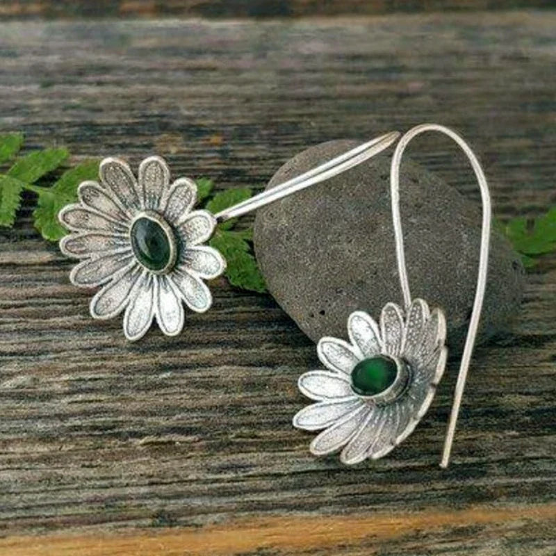 Vintage Handmade Silver Earring