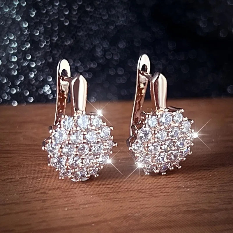 Romantic Silver Earring for Special Moments