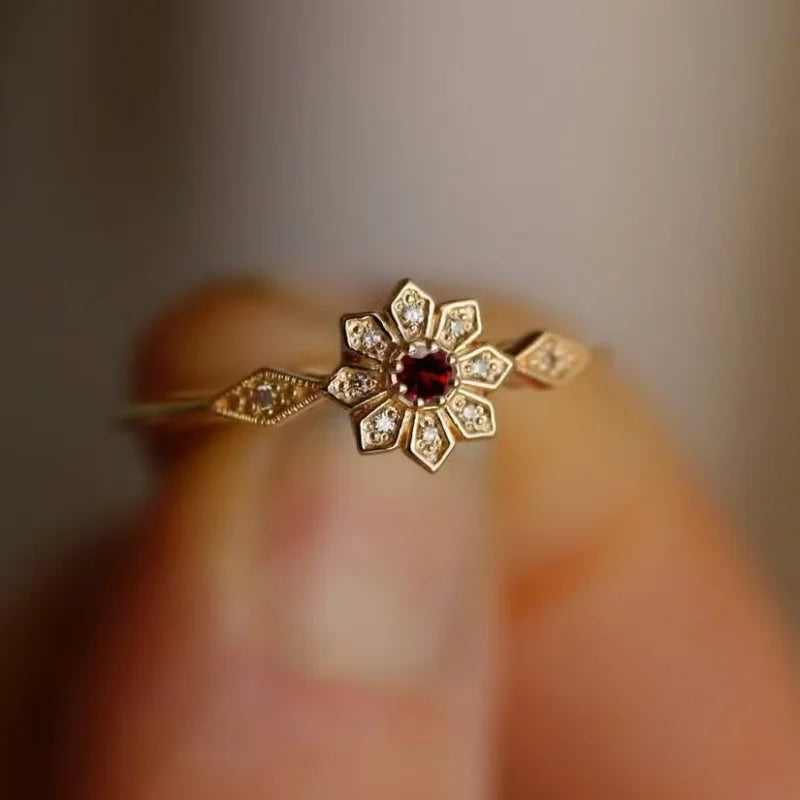 Stunning Gold Ring for Daily Wear
