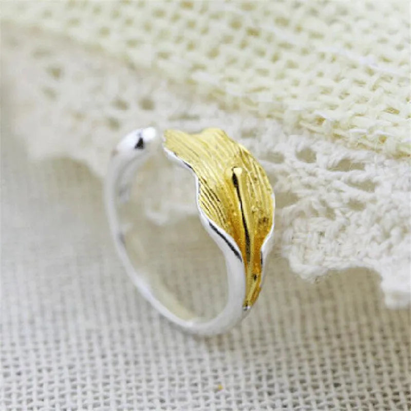 Classic Silver Ring with Timeless Appeal