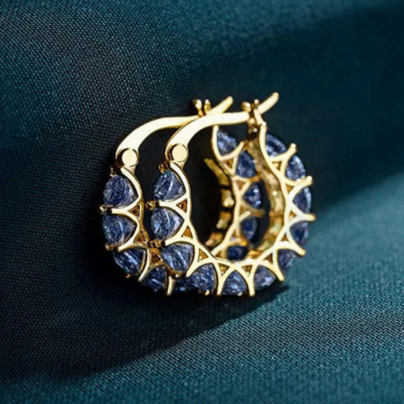 Romantic Gold Earring for Special Moments