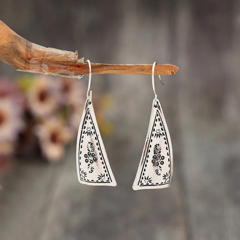 Vintage Handmade Silver Earring