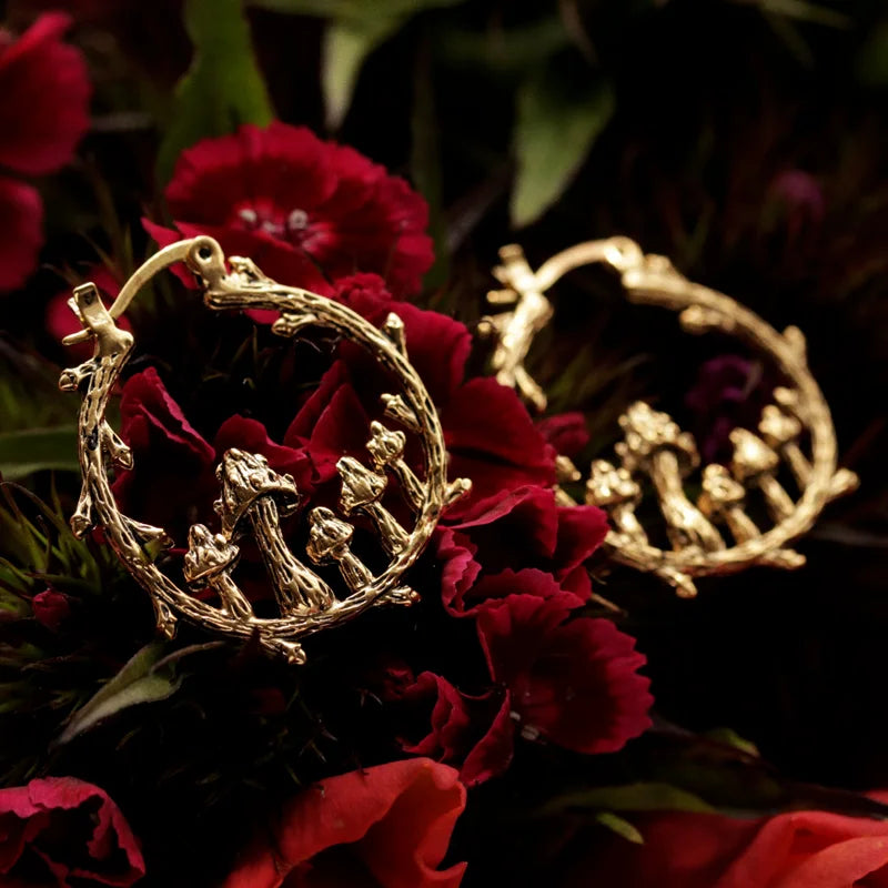 Beautiful Gold Earring with Unique Style
