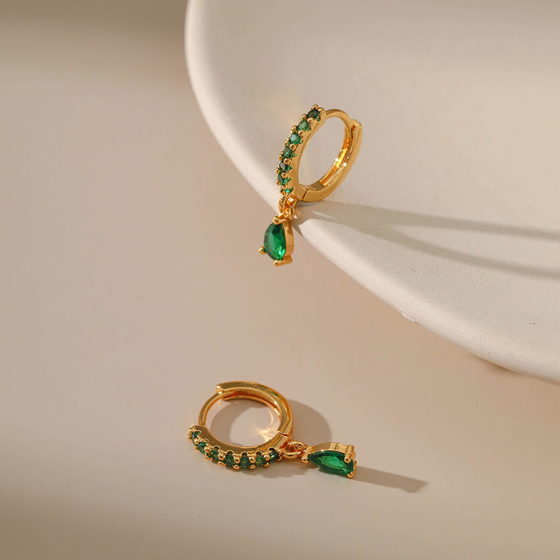 Stunning Gold Earring for Daily Wear