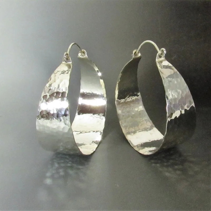 Beautiful Silver Earring with Unique Style