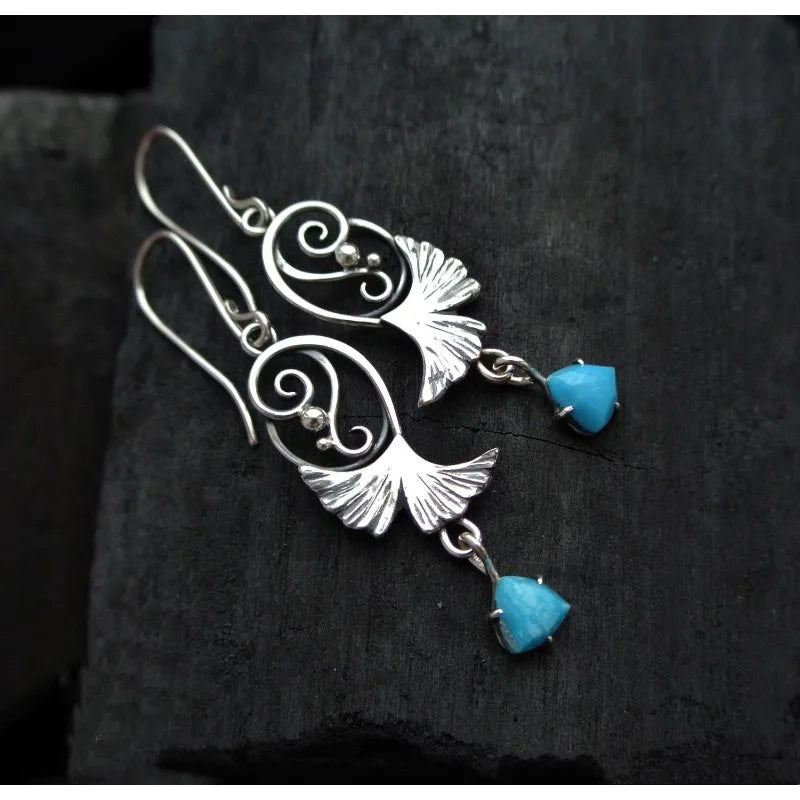 Charming Silver Earring for Any Occasion