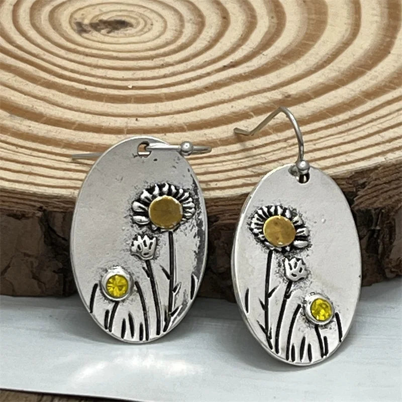 Stunning Silver Earring for Daily Wear