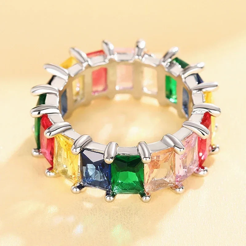 Charming Gold Ring for Any Occasion
