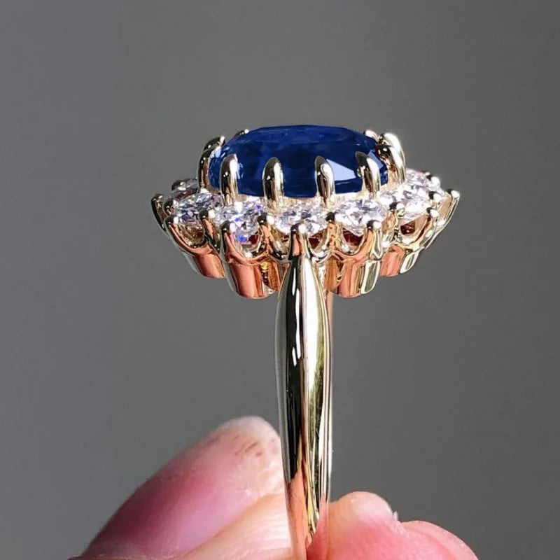 Charming Gold Ring for Any Occasion