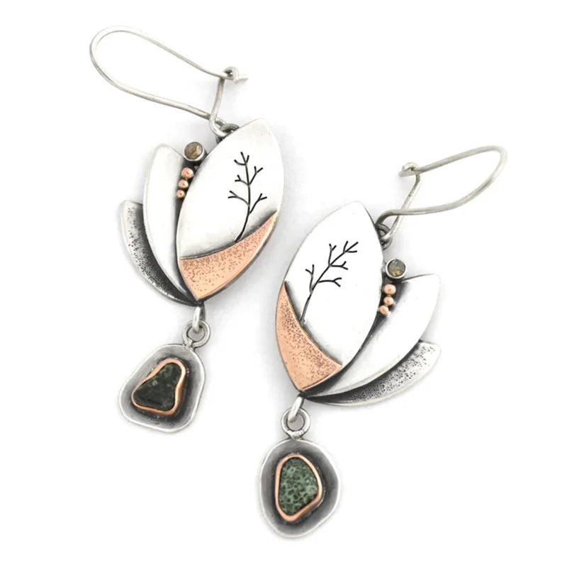 Romantic Gold Earring for Special Moments